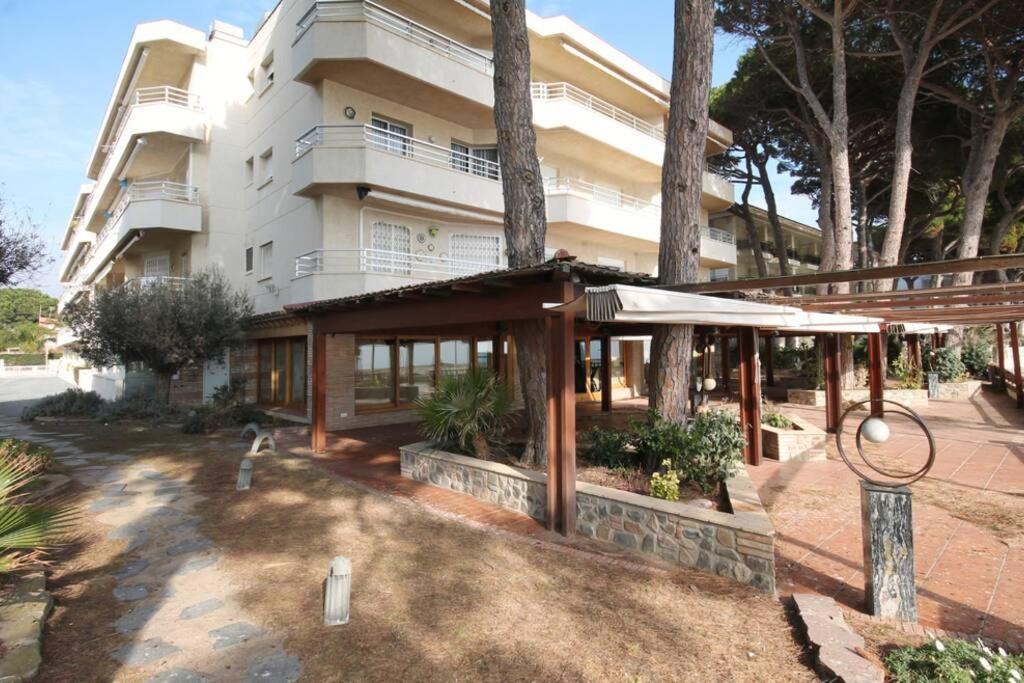 Apartamento Con Vistas Al Mar En Камбрильс Экстерьер фото